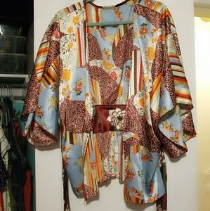 Vintage Forever21 kimono sleeve Satin wrap